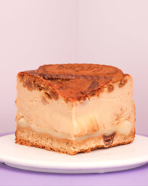 Open image in slideshow, Biscoff
